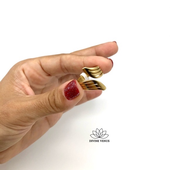 Cuff Finger Ring | Gold Plated Stainless Steel - Picture 5 of 6